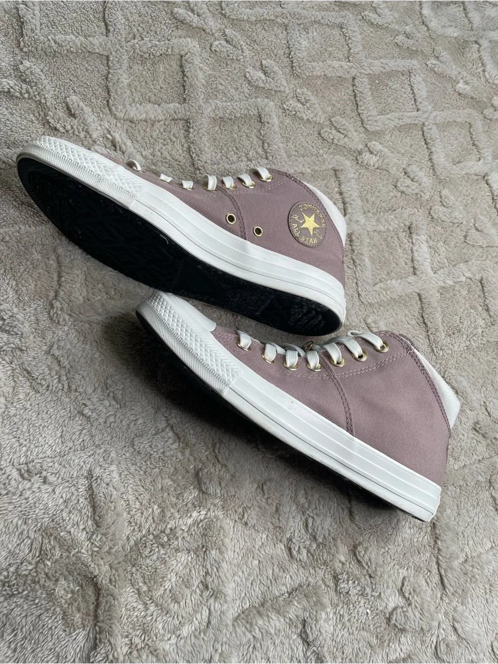 Converse Soft Dusty Rose Mid/ High-Top Canvas Sneakers with White Soles Size 9 - Picture 7 of 11